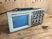 Tektronix tds 1012 oscilloscoop - afbeelding 1 van  4