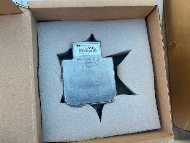 Teledyne e2v / furuno radarcomponent (2x) - afbeelding 1 van  8