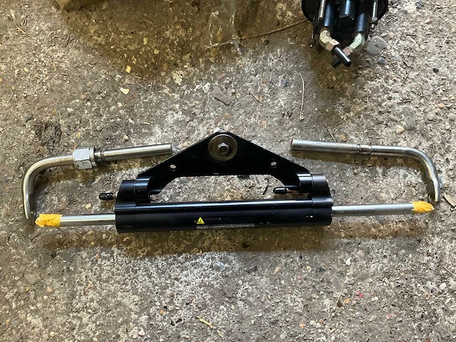 Teleflex baystar hydraulische bootbesturing - afbeelding 4 van  5