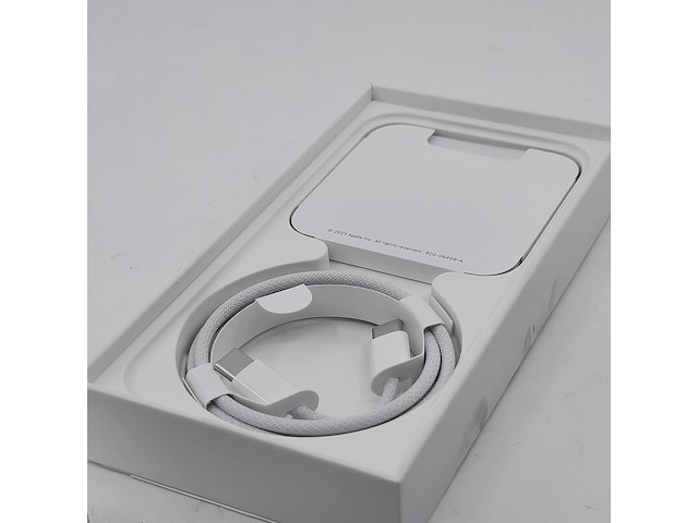 Telefoon, apple, iphone 15 a3090 blue 128gb - afbeelding 9 van  9