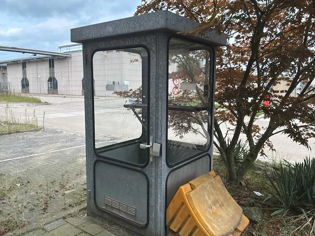 Telefoon cel - afbeelding 1 van  8