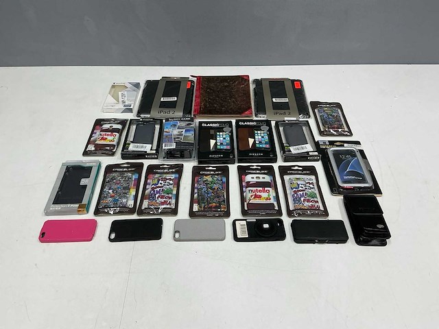 Telefoon en tablet hoesjes (24x) - afbeelding 4 van  11