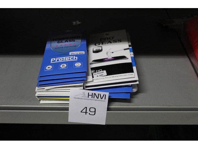 Telefoon screenprotectors in diverse soorten en maten, circa 27 stuks - afbeelding 1 van  3