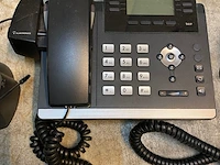 Telefooncentrale yealink sip-t41p met headsets - afbeelding 3 van  7