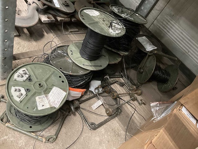 Telefoonkabel op haspel (8x) - afbeelding 5 van  5