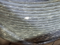 Telefoonkabel op houten haspel - afbeelding 3 van  5