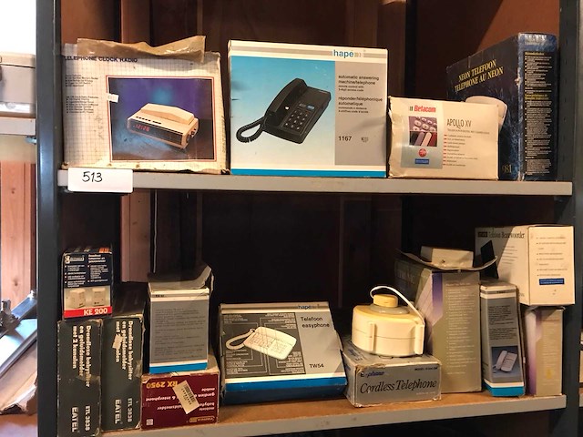 Telefoons en divers - afbeelding 1 van  1