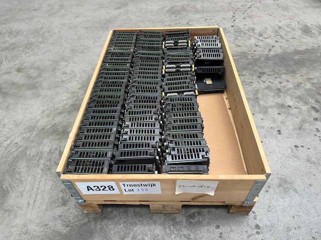 Telemecanique - partij tsx plc modules (80+ stuks) - afbeelding 1 van  7