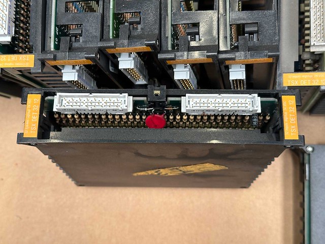 Telemecanique - partij tsx plc modules (80+ stuks) - afbeelding 5 van  5