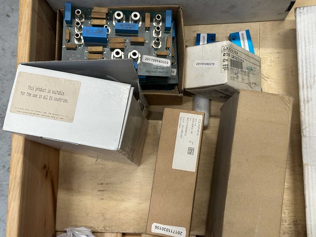 Telemecanique, cognex - partij industriële elektronica & besturingscomponenten - afbeelding 5 van  8