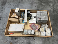 Telemecanique, cognex - partij industriële elektronica & besturingscomponenten - afbeelding 6 van  8