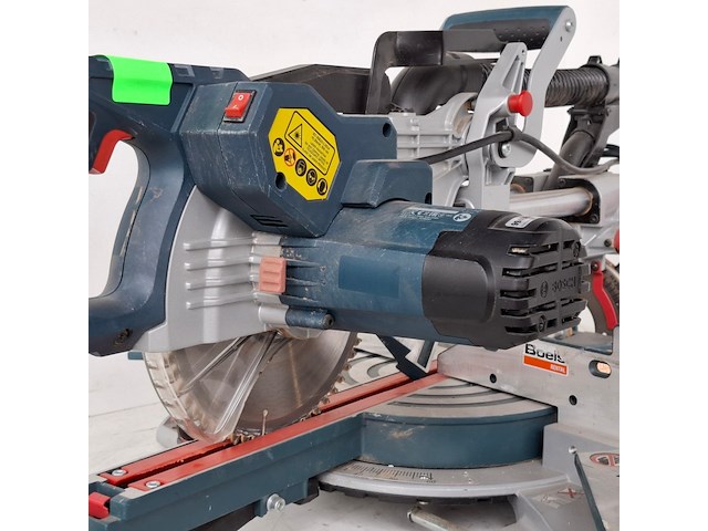 Telescoop-/afkortzaag 216mm 230v~ bosch, gcm 8 sjl, bouwjaar 2015 - afbeelding 2 van  12