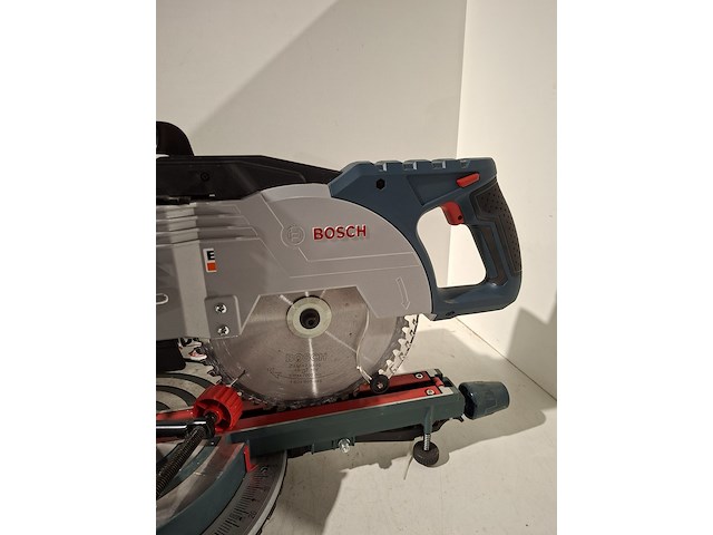 Telescoop-/afkortzaag 216mm 230v~ bosch, gcm 8 sjl, bouwjaar 2022 - afbeelding 7 van  7