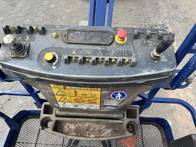 Telescoop hoogwerker, jlg , e400ajpn 15mtr, blauw/beige, 2005, elektrisch - afbeelding 3 van  21