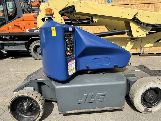 Telescoop hoogwerker, jlg , e400ajpn 15mtr, blauw/beige, 2005, elektrisch - afbeelding 12 van  21