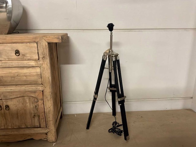 Telescoop vloerlamp - afbeelding 2 van  8
