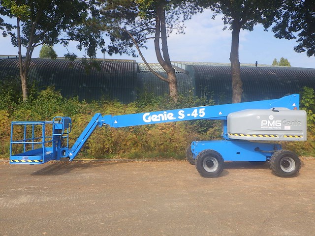 Telescoophoogwerker genie s-45 diesel 15.72m 2014 - afbeelding 1 van  1