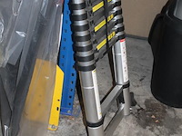 Telescoopladder safety first met 11 treden. - afbeelding 2 van  2