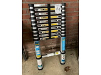 Telescoopladder - afbeelding 2 van  2