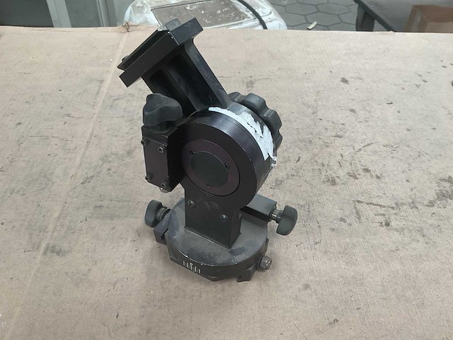 Telescope mount - afbeelding 1 van  3