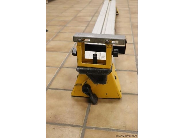 Telescopische meetlat de7023-xj, type 4 - afbeelding 6 van  8