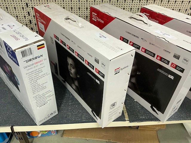 Telesystem palco22lx1 led tv 12/220 volt - afbeelding 1 van  2