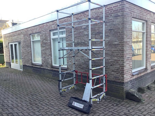 Teletower rolsteiger - afbeelding 1 van  7