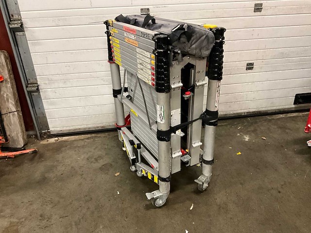 Teletower telescopic telescopische rolsteiger - afbeelding 2 van  4