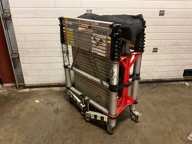 Teletower telescopic telescopische rolsteiger - afbeelding 4 van  4