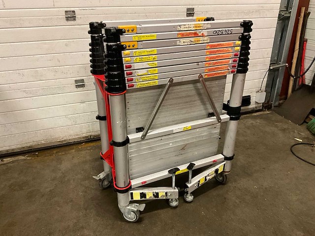 Teletower telescopic telescopische rolsteiger - afbeelding 1 van  4