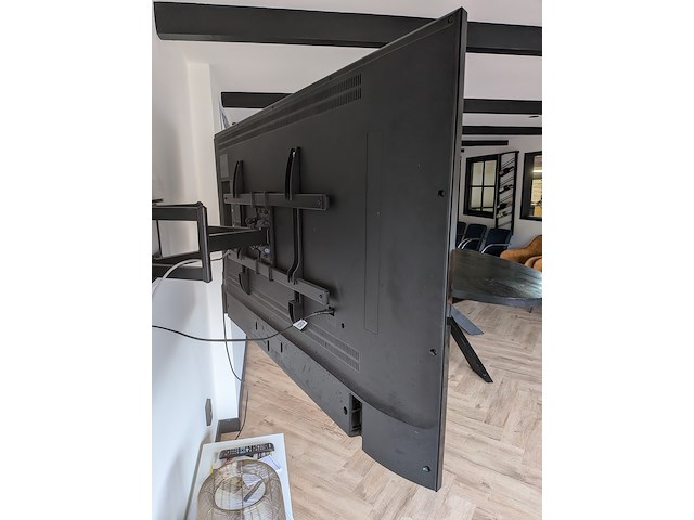 Televisie aan muurbeugel samsung, ue55ju6000w - afbeelding 6 van  11