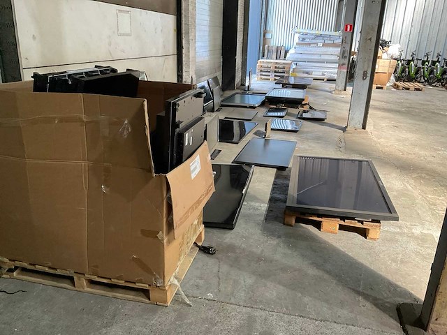 Televisie en monitor (33x) - afbeelding 35 van  38
