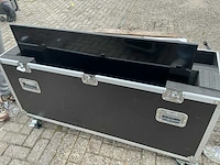 Televisie in flightcase - afbeelding 3 van  4