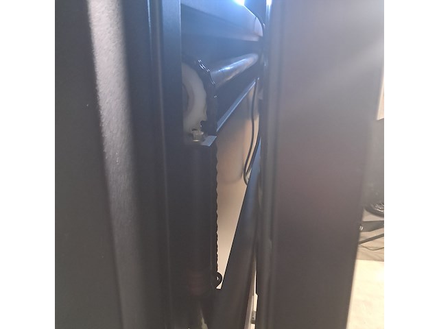 Televisie op standaard, samsung, lh65meb - afbeelding 7 van  9