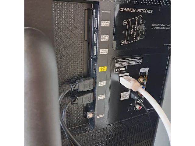 Televisie op verrijdbare standaard, samsung, ue60j6240 - afbeelding 3 van  12
