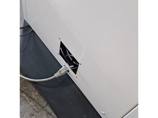 Televisie op verrijdbare standaard, samsung, ue60j6240 - afbeelding 9 van  12