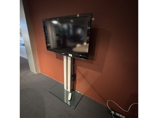 Televisie op voet sharp, lc-42dh77e - afbeelding 2 van  4