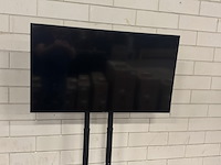Televisie, samsung, op verrijdbare voet - afbeelding 1 van  7