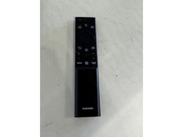 Televisie samsung, qe65q80aat, met wandbeugel - afbeelding 3 van  8