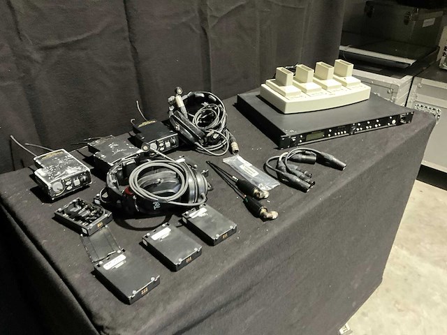 Telex btx-800 draadloze intercom - afbeelding 9 van  16