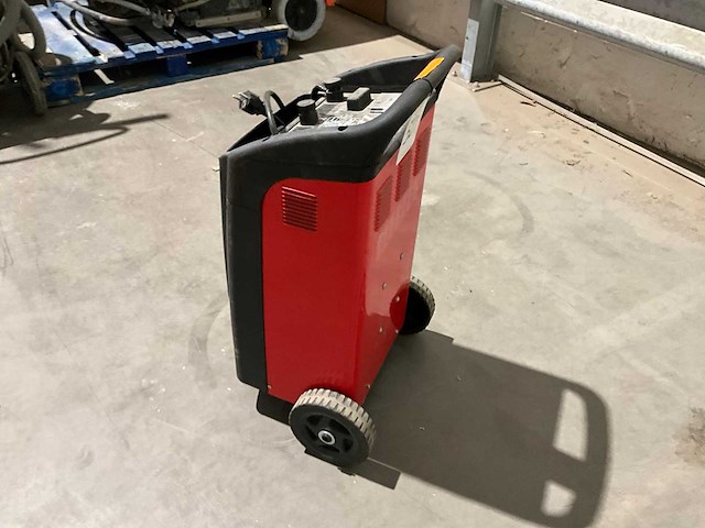 Telwin dynamic 520 startbooster - afbeelding 3 van  10