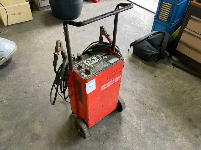 Telwin dynamic 620 acculader - afbeelding 2 van  2