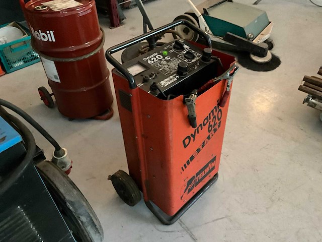 Telwin dynamic 620 acculader - afbeelding 2 van  7