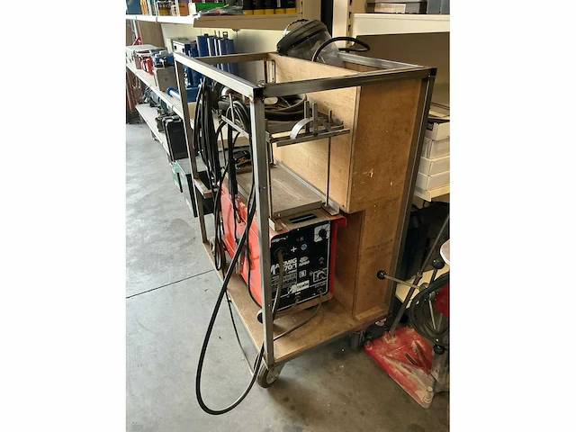 Telwin max mig 170/1 lasapparaat op verrijdbare kar - afbeelding 3 van  5