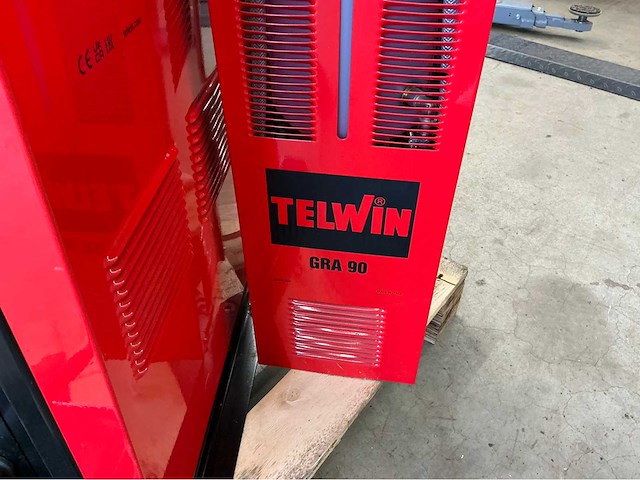 Telwin pcp 18 lcd puntlasapparaat - afbeelding 9 van  11