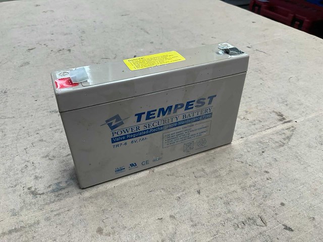 Tempest tr7-6 oplaadbare loodzuur accu - afbeelding 1 van  2