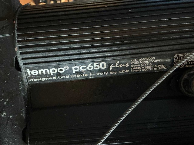 Tempo pc650 + spotlight (2x) - afbeelding 4 van  5