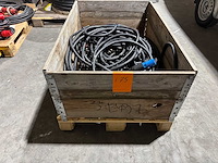Ten47 - partij powerlock 400a kabels in pallet - afbeelding 2 van  4