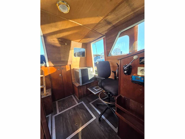 Tengro kruiser 9.5m consoleboot - afbeelding 7 van  25