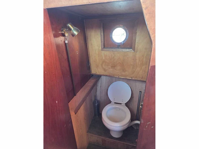 Tengro kruiser 9.5m consoleboot - afbeelding 17 van  25